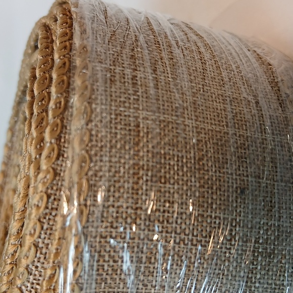 Tan Ribbon - Picture 3 of 4